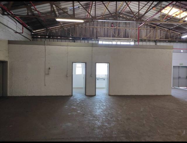 560M² WAREHOUSE TO LET IN BELLVILLE SOUTH